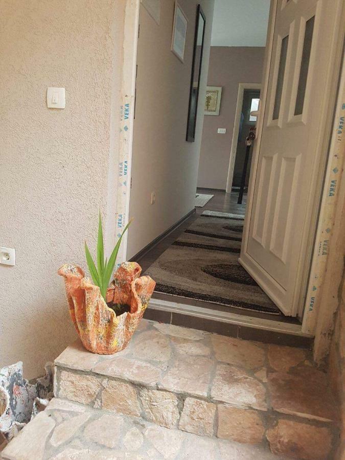 Apartman Tajma موستار المظهر الخارجي الصورة